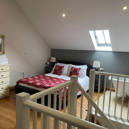 Rhiwddu Barns Villa Llangadog ห้อง รูปภาพ