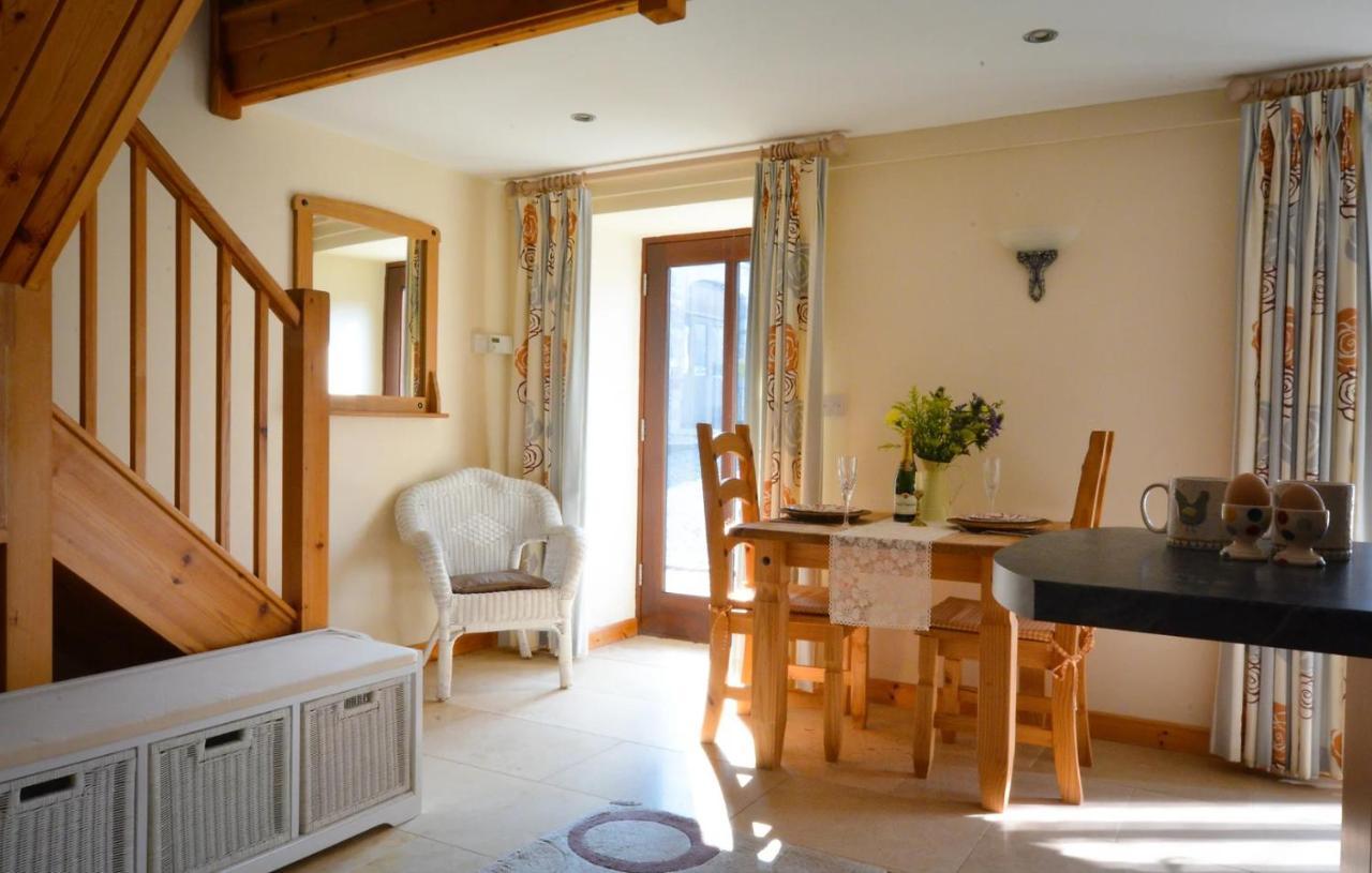 Rhiwddu Barns Villa Llangadog ภายนอก รูปภาพ