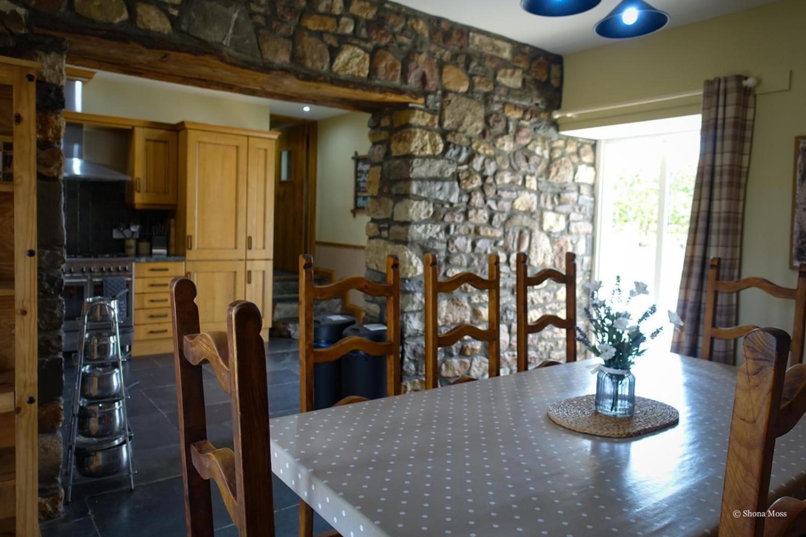 Rhiwddu Barns Villa Llangadog ห้อง รูปภาพ